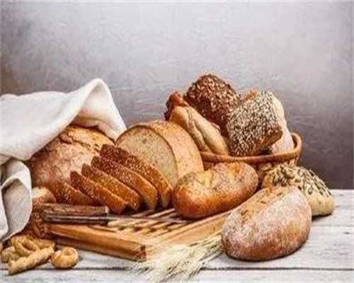 供卵生小孩-囊胚移植下面有分泌物怎么回事？